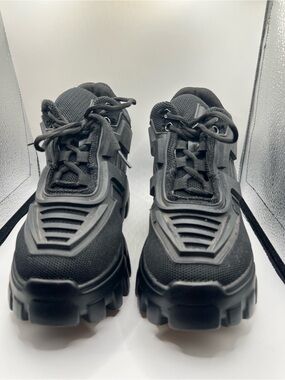 Men's Black Chunky Lace-Up Sneakers